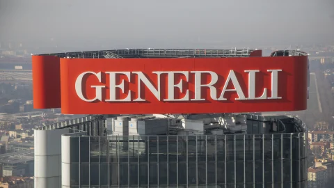 Assemblea Generali: liste, numeri, voti decisivi. Botta e risposta tra Caltagirone e Donnet. Tutto quel che c’è da sapere