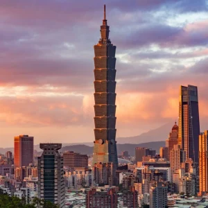 Taiwan, maxi-vendita di armi Usa da 11 miliardi: dura la risposta della Cina