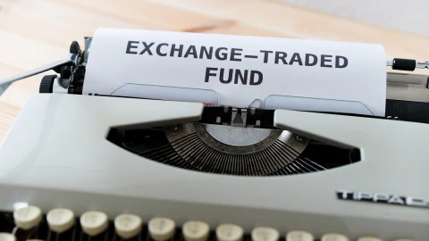 Etf come nel mito di Icaro: volare più del mercato e meglio dei fondi. Entro il 2030 il mercato triplicherà. Ecco i segreti del successo