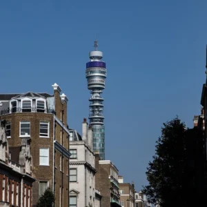 В Лондоне культовая башня BT Tower станет роскошным отелем. Продан телефонным гигантом GB за 347 миллионов долларов.