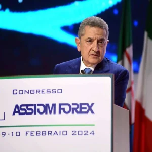 Panetta sur le Forex : économie faible mais inflation en baisse. Trois conditions pour un changement de politique monétaire