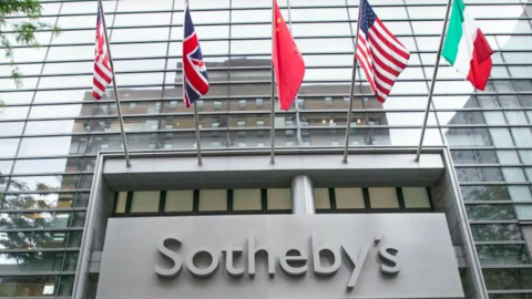 Sotheby’s cambia le regole dopo 40 anni: nuovi standard sulle tariffe per clienti e compratori