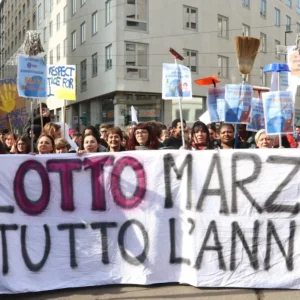 Streik am 8. März: Schulen, Gesundheitsversorgung und Verkehr gefährdet. Trenitalia warnt: „Mögliche Annullierungen und Verzögerungen“