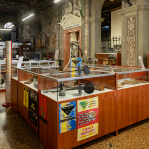 Fondazione Prada Venezia: un progetto di Christoph Büchel indaga sul “debito offerto dai Monti di Pietà”. Mostra a Ca’ Corner della Regina