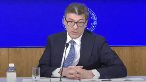 Definitivamente sin números, MDL está bien: PIB +1% en 2024, el Superbonus aumenta la deuda. Giorgetti: “Prioridad de corte de cuña para 2025”