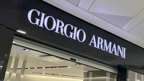 Armani se muestra abierto al punto de inflexión y no descarta casarse con un gran grupo o salir a Bolsa