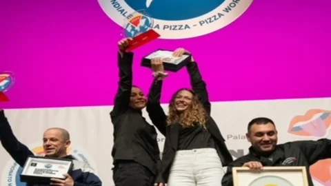 World of Pizza: pizza klasik terbaik ada di Bergamo, Giulia Vicini menang untuk tahun kedua berturut-turut