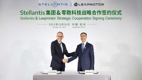Stellantis и Leapmotor, продажи китайских электромобилей начнутся в Италии с сентября: план Тавареса и с каких моделей начнем