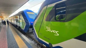 Treni ibridi Blues di Trenitalia