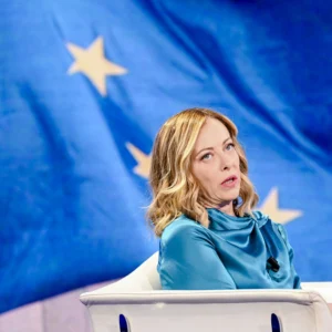 Europa a destra: vincono Meloni e Le Pen. Avanza il Pd, crolla M5S, FI davanti a Lega, exploit Verdi, Renzi e Calenda sotto il 4%