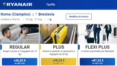 Bagagli a mano in aereo con costi aggiuntivi, maxi sanzione a Ryanair, easyJet, Volotea e Vueling