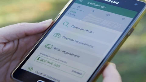 Il Rifiutologo di Hera supera il milione di download: un successo per la guida digitale ai servizi ambientali