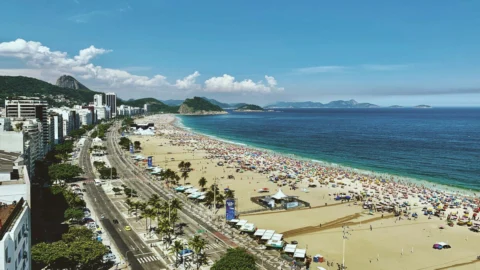 Spiagge private, anche il Brasile si interroga e scoppia il caso Neymar ma l’opinione pubblica è contraria