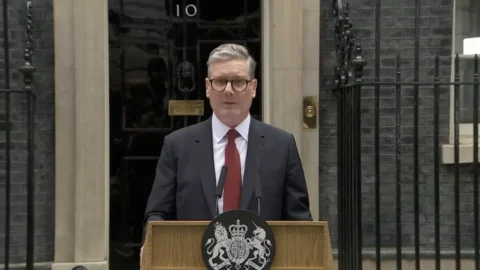 Italia-Uk, Starmer: da Leonardo e Marcegaglia investimenti per 485 milioni di sterline