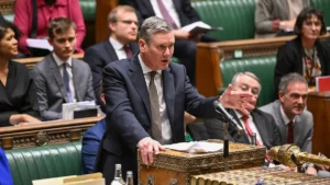 Keir Starmer primo ministro del Regno Unito