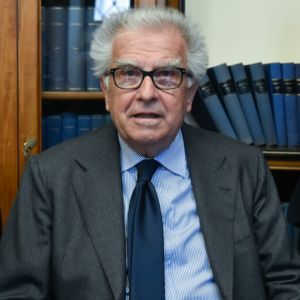Pd, Zanda incalza Schlein: “Per governare non basta opporsi. Il tuo avversario è Meloni ma il tuo vero nemico è Conte”