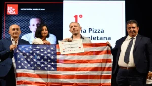 Il Vincitore_ Una Pizza Napoletana_