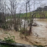Mauvais temps, alerte rouge en Toscane, l'Arno menacé d'inondation. Mobilisation extraordinaire en Émilie-Romagne