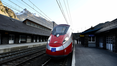 Fs lancia il Frecciarossa tra Italia, Germania e Austria: entro il 2026 nuovi treni AV verso Monaco e Berlino