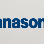 Panasonic taglia 10mila posti e rilancia sull’elettrico: +39% l’utile atteso dalla divisione batterie (per Tesla)