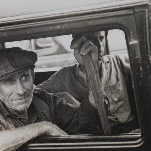 Grandi fotografi raccontano come la macchina fotografica e l’automobile hanno immortalato la depressione americana (foto della mostra)