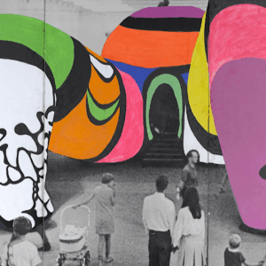 Niki de Saint Phalle, Jean Tinguely e Pontus Hultén al Centre Pompidou di Parigi