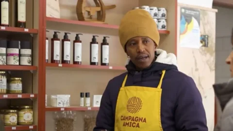 Da migrante a imprenditore: la storia di Amadou Baldeh e il suo sogno realizzato in Valle d’Aosta