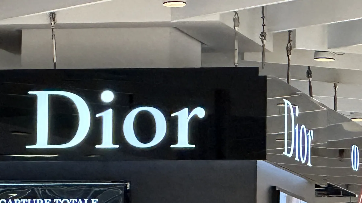 Dior