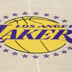 Lakers venduti per 10 miliardi di dollari a Mark Walter: fine dell’era Buss dopo 45 anni, resta Jeanie