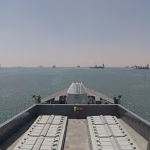 Hormuz: Alerta de FT sobre el combustible: Los aeropuertos europeos corren riesgo en tres semanas si el estrecho no se reabre.