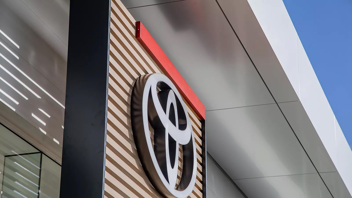Auto - Toyota