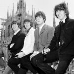 “Tutti pazzi per i Beatles” alle Gallerie d’Italia di Milano: mostra fotografica con 62 immagini di Publifoto
