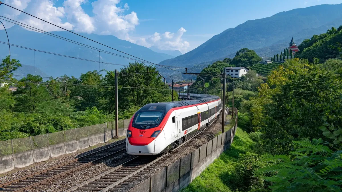 Trenitalia FS treno Pisa - Zurigo