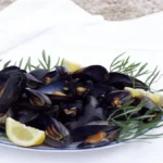 SOS per il Mosciolo selvatico di Portonovo: è a rischio di estinzione, Slow Food chiede al ministero di bloccare la pesca