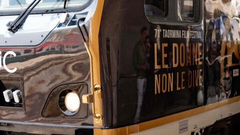 Trenitalia e Taormina Film Festival: un treno speciale Intercity da Roma alla Sicilia con la mostra cinematografica “Le donne, non le dive”