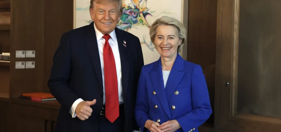 Dazi, Trump e von der Leyen firmano l’accordo al 15% sull’import Usa. Ue investirà oltreoceano 600 miliardi e acquisterà armi ed energia Usa