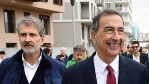 Il sindaco di Milano Beppe Sala e l'ex assessore Tancredi