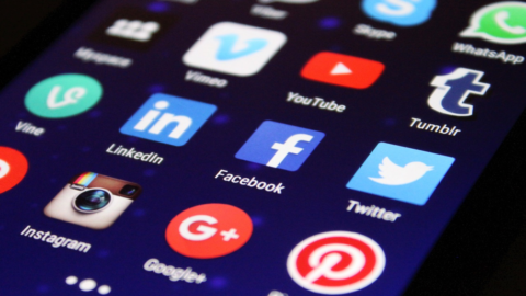 Big Tech contro il Fisco: Meta, X e LinkedIn contestano l’Iva sui dati personali