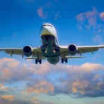 Boom del traffico aereo italiano: record storici e nuove sfide per gli aeroporti nel 2025