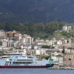 Il collegamento marittimo di Fs tra Sicilia e Calabria diventa green: ecco la nave Athena