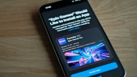Epic Games vince in Australia contro Apple e Google: perché la sentenza può rivoluzionare gli app store