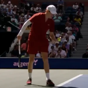 Sinner-Popyrin oggi agli Us Open 2025: in palio il terzo turno. In campo anche Musetti e Cobolli: ecco il programma