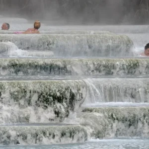 Benessere e relax in Italia: le terme conquistano oltre 500mila italiani mentre le spiagge si svuotano