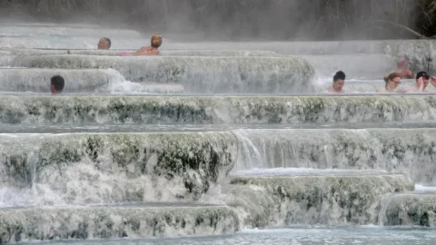 Benessere e relax in Italia: le terme conquistano oltre 500mila italiani mentre le spiagge si svuotano