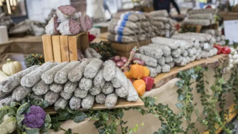 Cremona: mette in palcoscenico il Salame d’autore, fra sapore, identità e sapere contadino