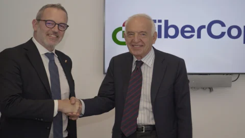 FiberCop e Upi insieme per una fibra ottica sostenibile: firmato il protocollo per scavi a basso impatto