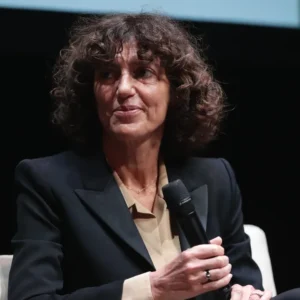 Kering nomme Bellettini au poste de PDG et président de Gucci ; de Meo inaugure une révolution du luxe.
