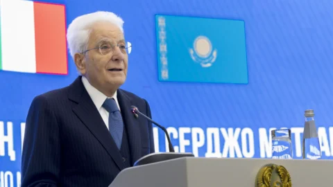 Mattarella: “L’Onu bussola per ogni crisi” e sull’IA, “non esiste etica delle macchine”