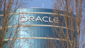 IA, Oracle brucia liquidità troppo in fretta e i ricavi non stanno al passo: crollano titoli azionari e bond, crescono i timori di default