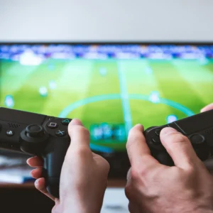 Gaming, un mercato da 219 miliardi di dollari. Le nuove regole che cambiano il mondo dei videogiochi